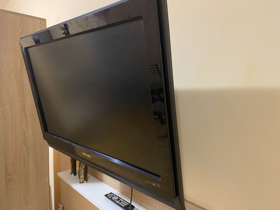 Телевизор Philips 32”