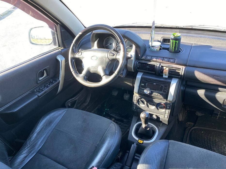 Land Rover Freelander 4x4  2005  Man5+1  2.0D BMW   Mp3  Cârlig