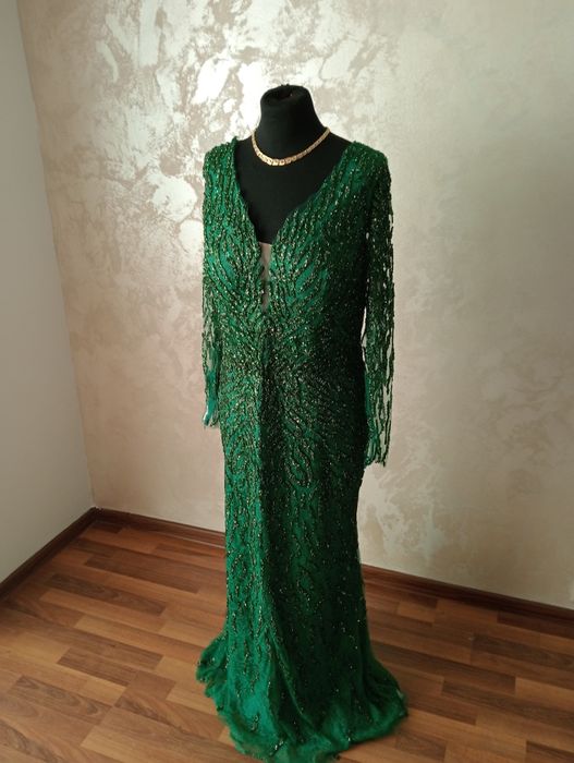 Vând Rochii de seară mai multe modele