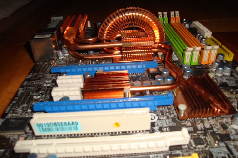 placa de baza retro vintage msi p7n diamond model dosebit