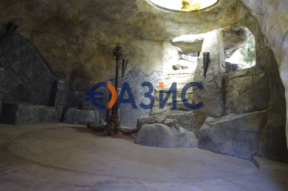 Продава се Едностаен апартамент в к.к. Слънчев бряг - 41 кв.м за 1354 €/кв.м - Снимка #14