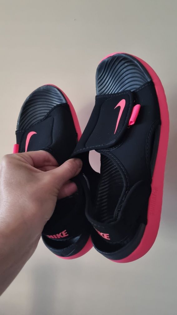 NIKE Sunray Adjust сандали черно и неон розово 37.5