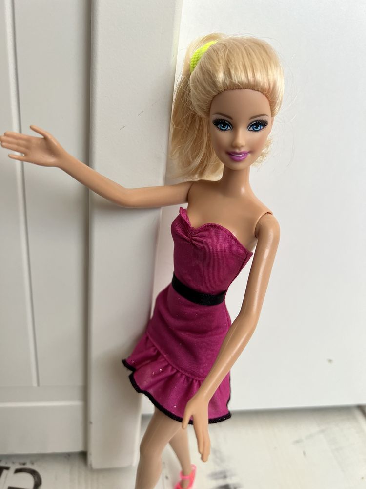 Кукли Barbie с дрехи и обувки