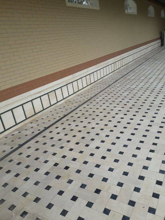 Izvestnyak korka Miramar tabiiy toshlari sotiladi