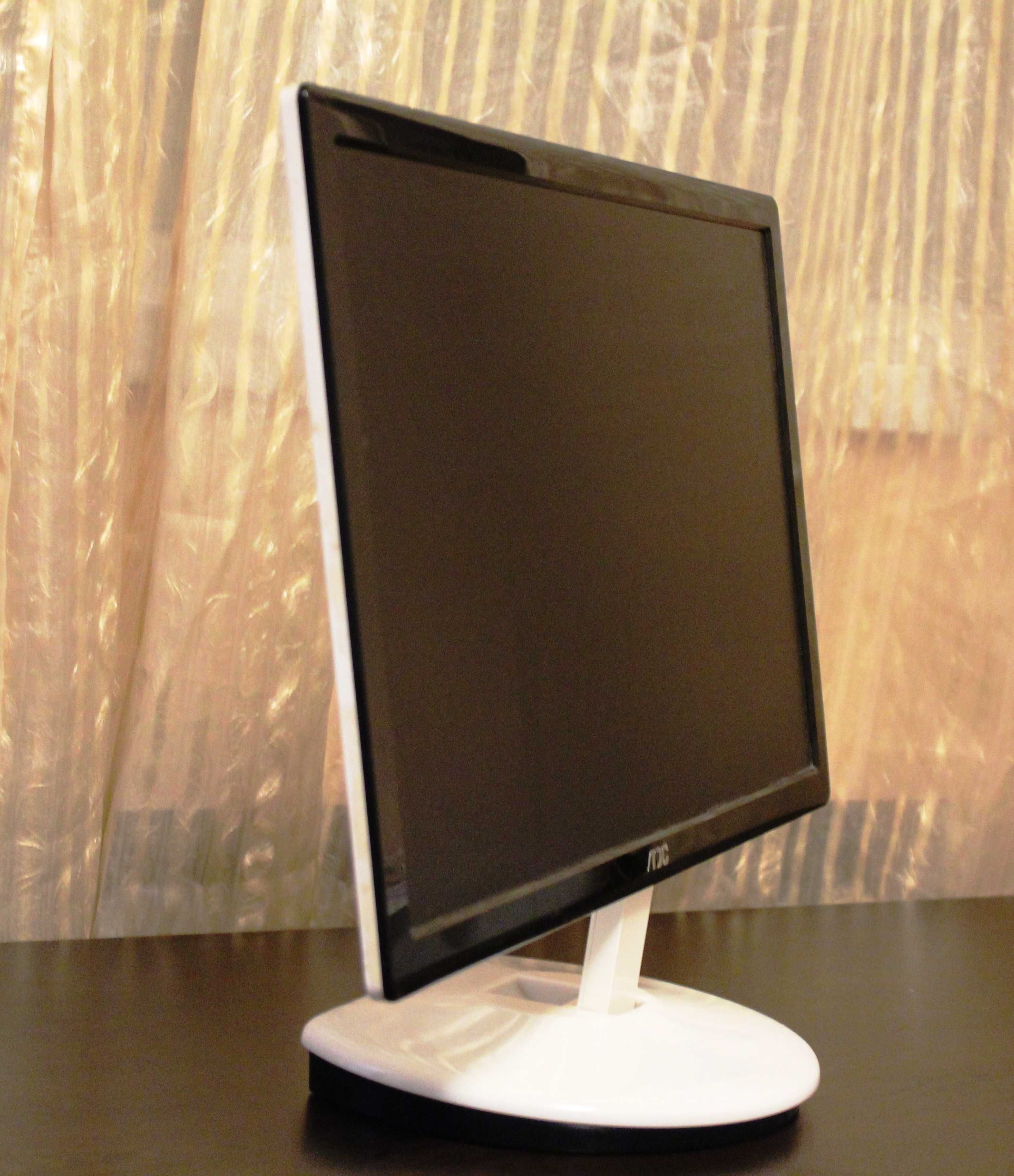 Монитор AOC e2043Fs 20 инча/50.8 см.