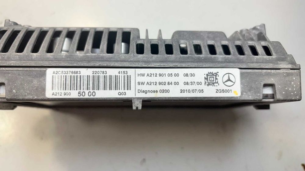 Mercedes дисплей за Command NTG 4.0
