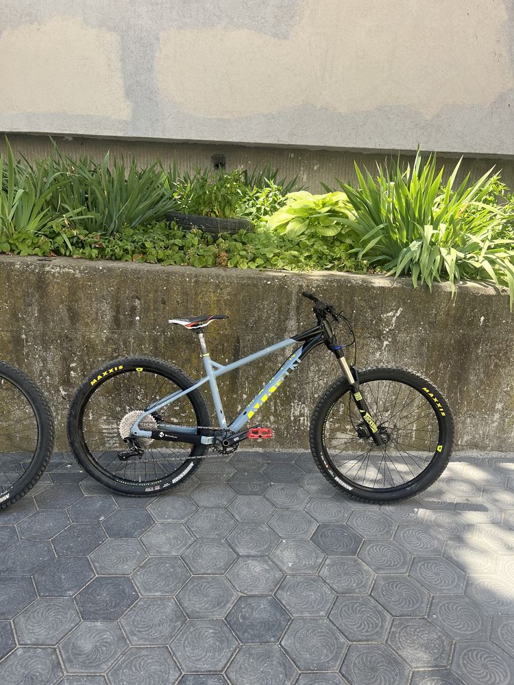 Bicicleta MTB Marin San Quentin 2 Hardtail-agresiv (Enduro/trail)