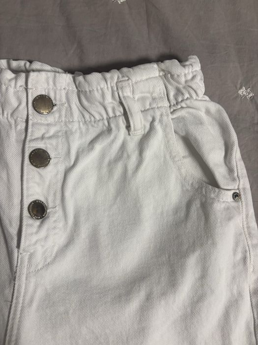 Детски дънки на Mango