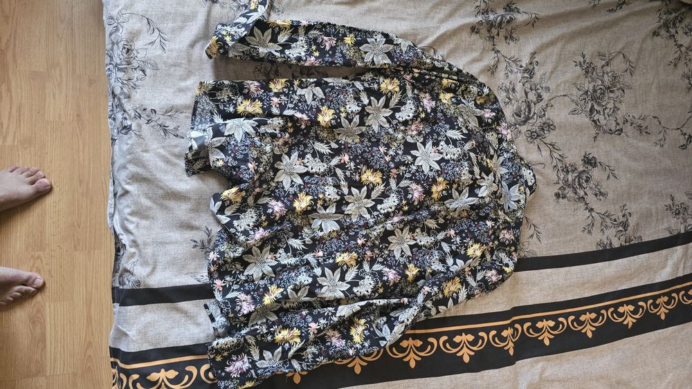 Camasa de ocazie cu model floral, marimea L