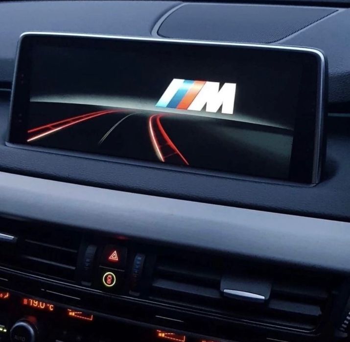 Codare / Activare funcții / Rapoarte
istoric / Ștergere erori BMW