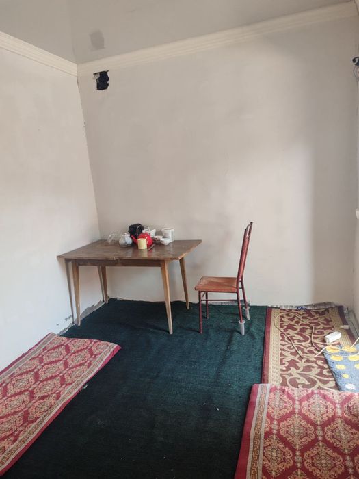 Kvartira arzon Sergeli 4-bekat yonida