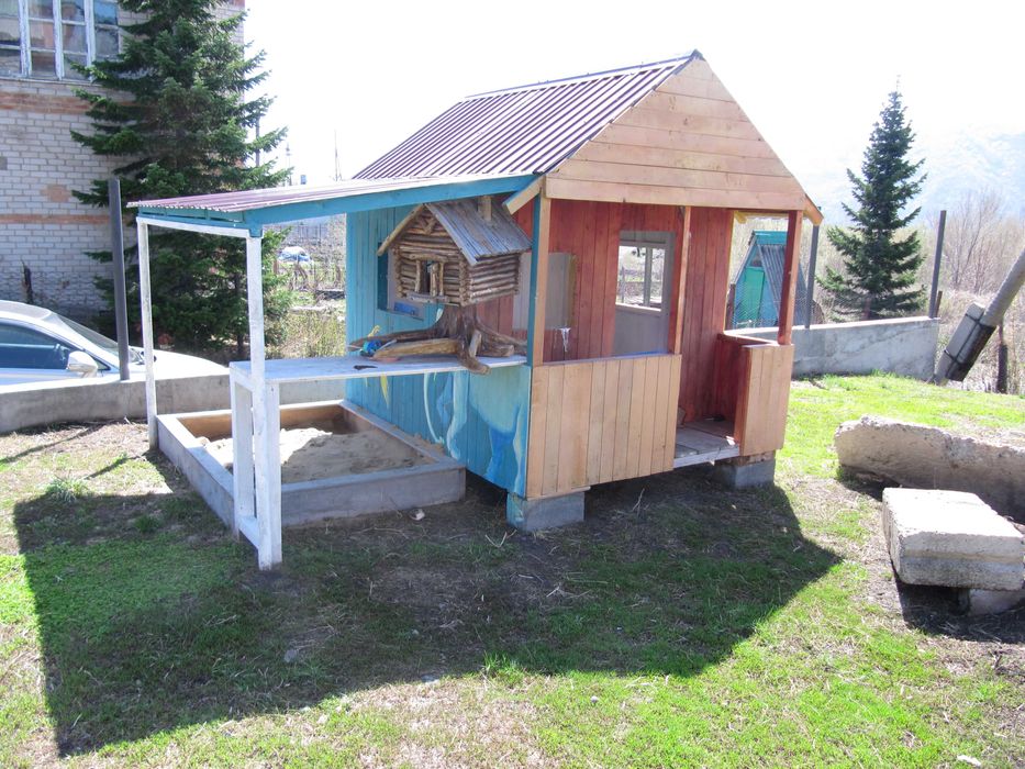 Дом кирпичн 5-комн, 3х-этажн на Аблакетке