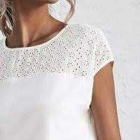 Тениска Emery Rose