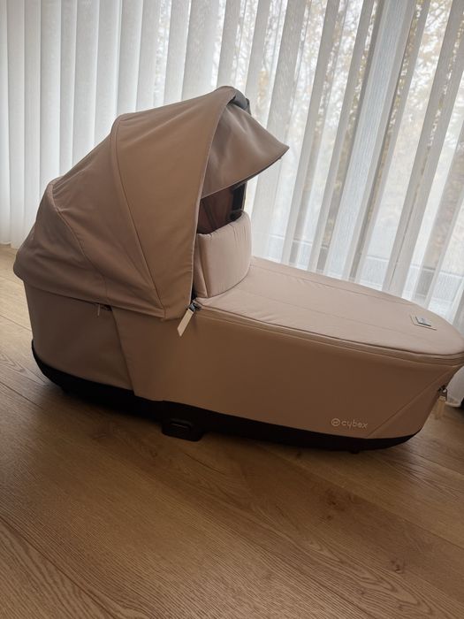 Cybex Priam Lux Carry Cot Cozy Beige