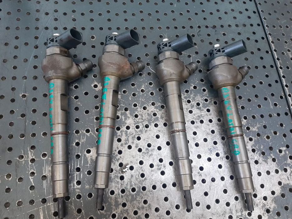 Injector 2.0 tdi crb vw golf 7 passat b7 audi a3 8v skoda octavia seat leon altea 04l130277e 0445110475