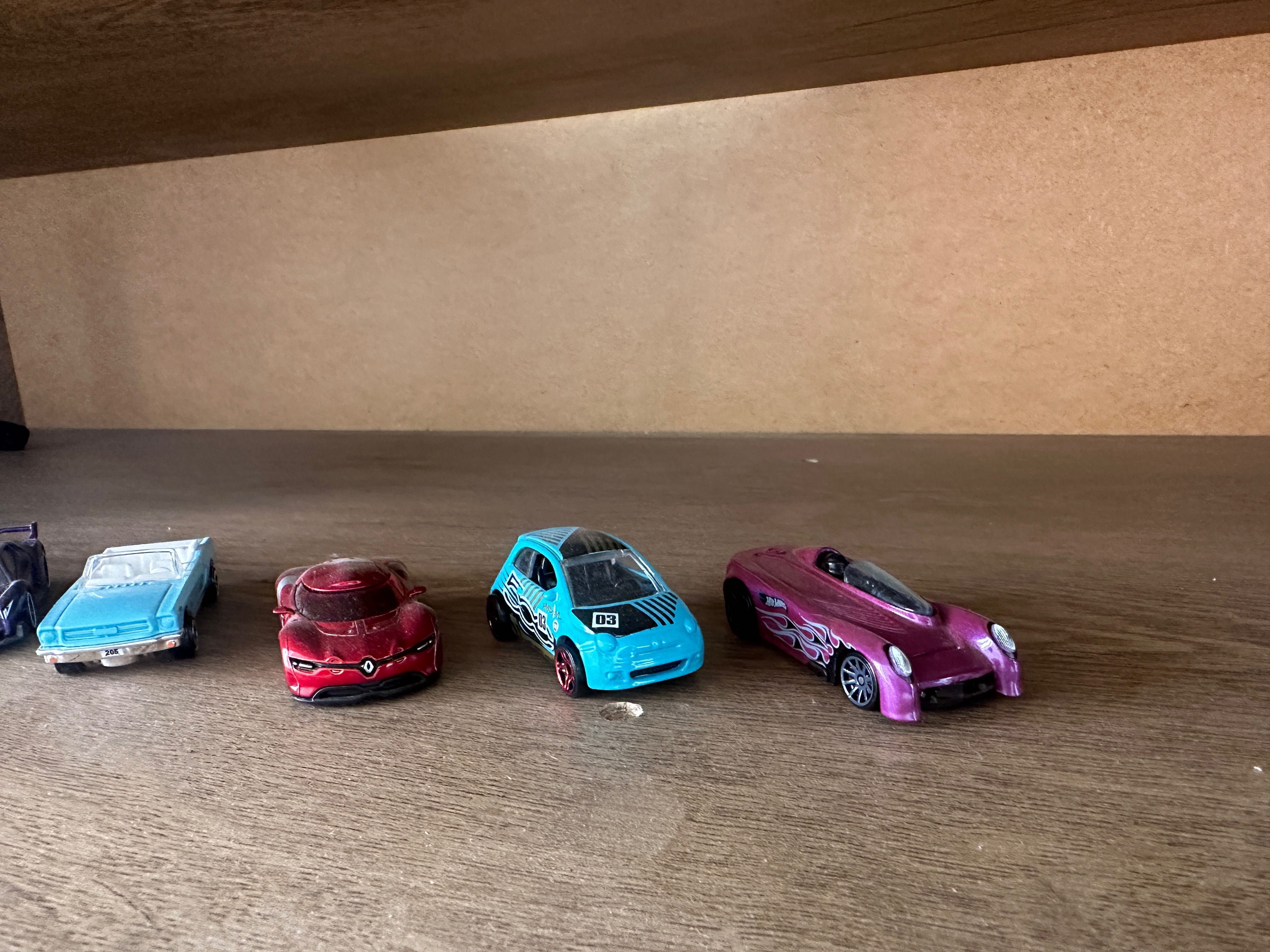 Колекция hot wheels колички