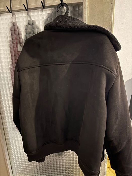 Яке от изкуствен велур ZARA