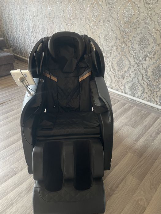 Массажное кресло