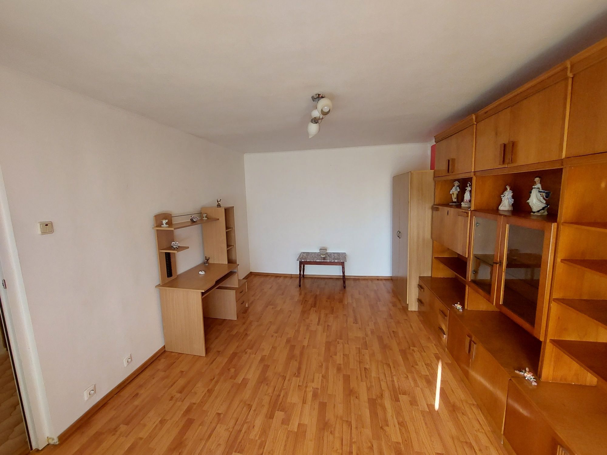 Apartament confort 1 de vânzare(constructie 1991),zona MB-uri,SLOBOZIA