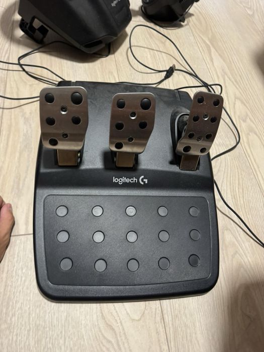 Волан с педали Logitech -G29