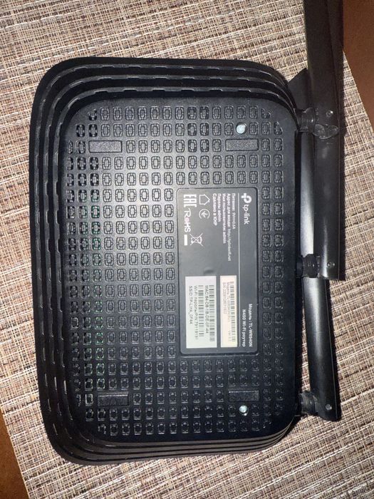 Маршрутизатор TP-Link TL-WR940N