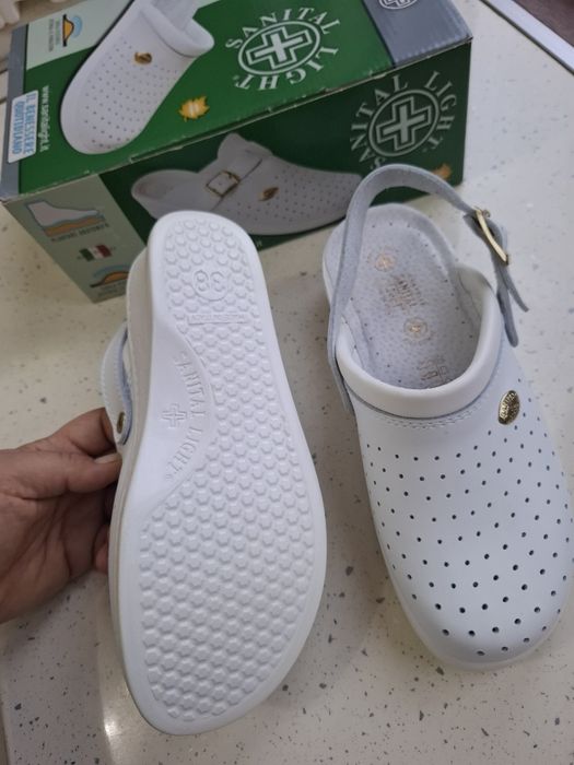 Медицински обувки