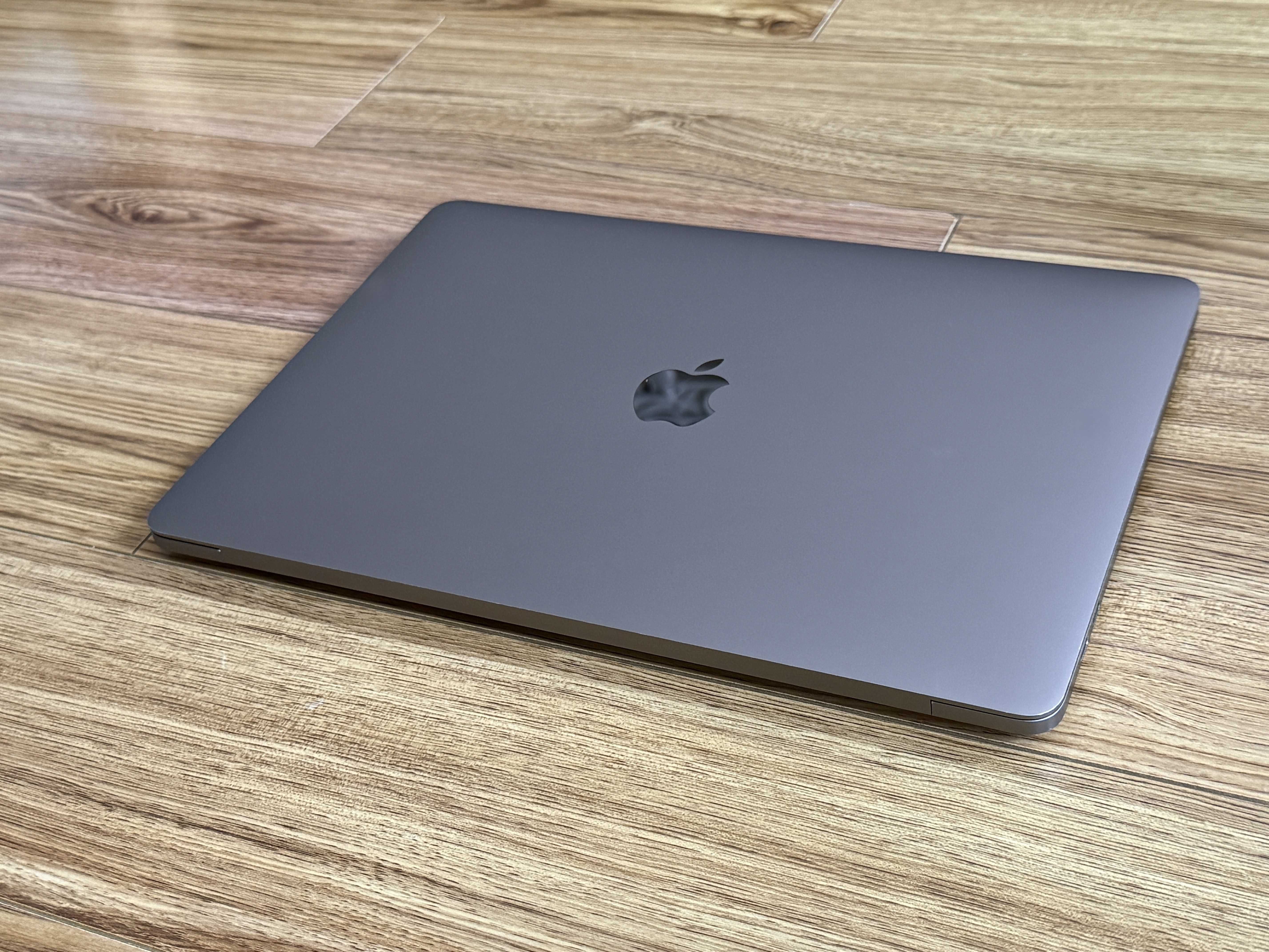 MacBook Pro 13 2020 4TB3`Core i5-1038NG7/16GB RAM/512GB SSD/Бат 99%