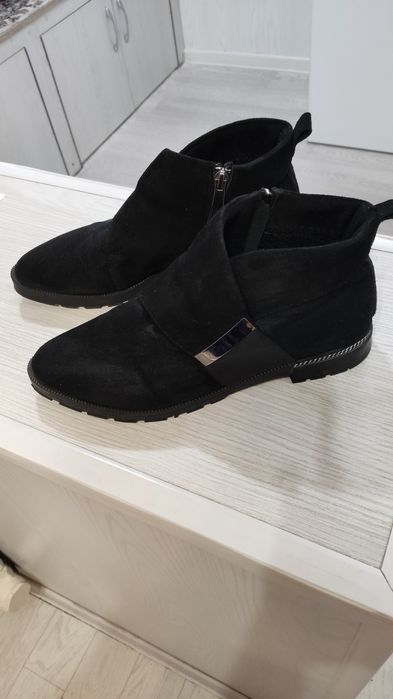 Продается сапог замшивие