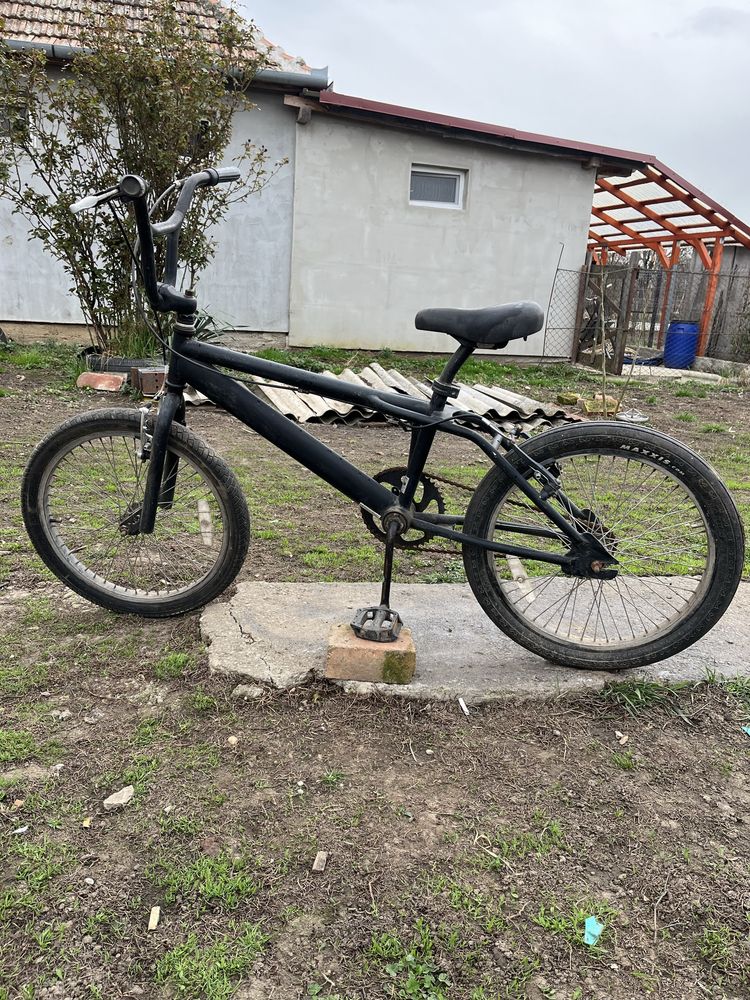 Bicicleta BMX vand