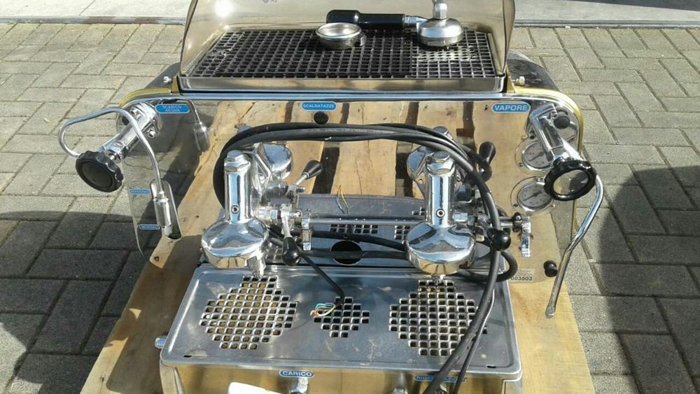 Кафемашини -внос Италия