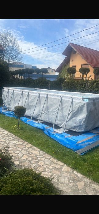 Piscină supraterana