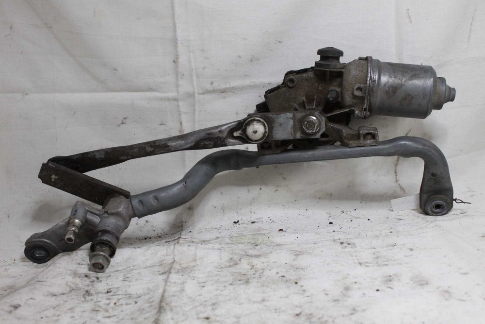 Лостов механизъм чистачки с моторче Toyota yaris 1.4 d4d xp13 2014