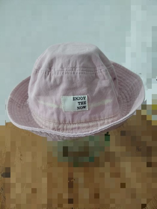 Отдам бесплатно летнюю панаму