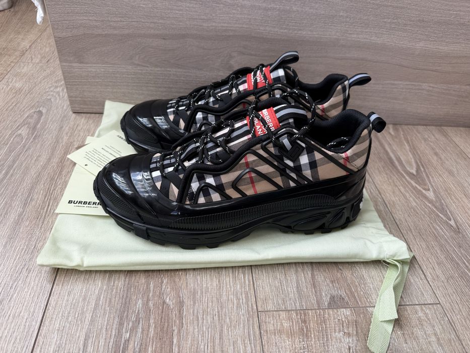 Мъжки обувки Burberry