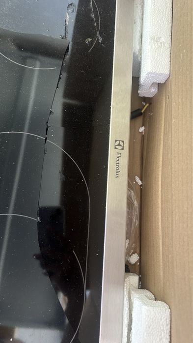 Варочная поверхность Electrolux