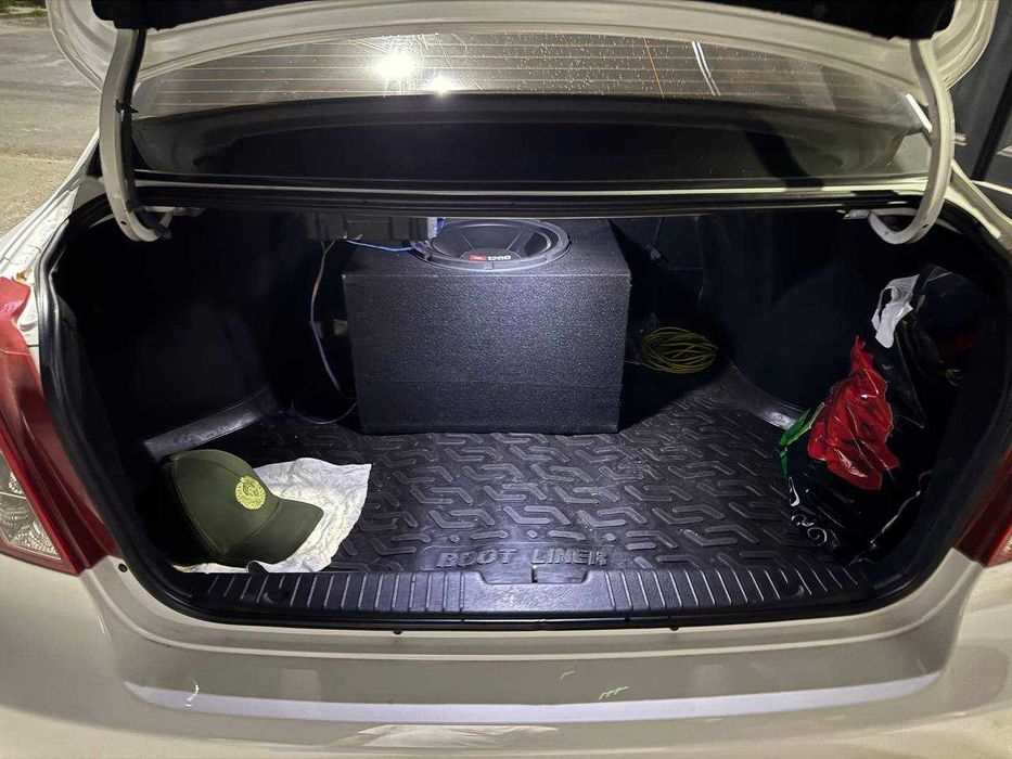 LACETTI 2013 1.6 avtomat Срочно!