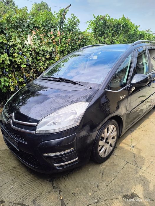 Vând Citroen C4 Grand Picasso