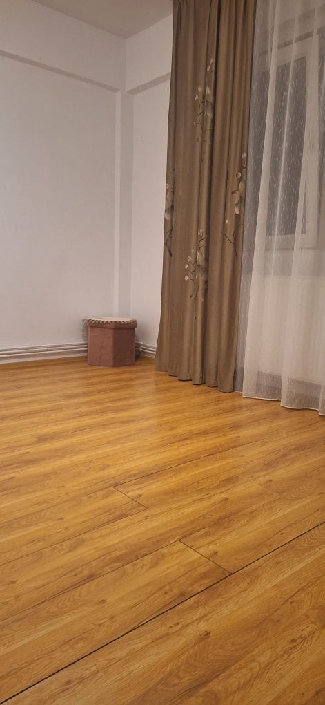 Apartament 3 camere