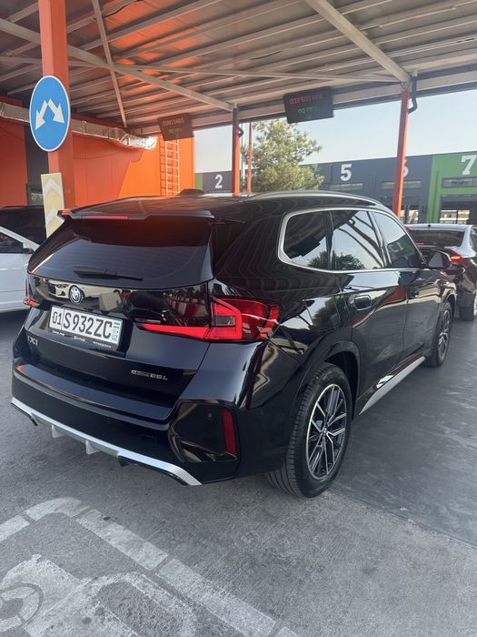 Bmw iX1 2024 yil 10000km