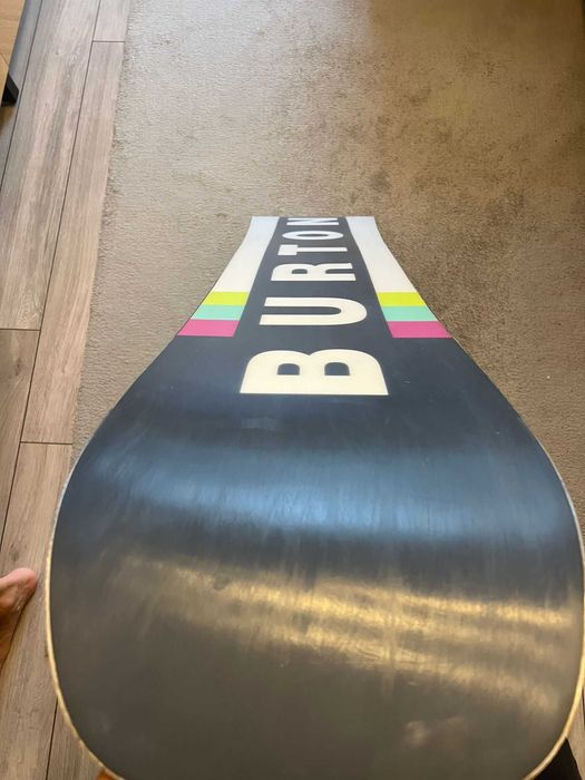 Placa Burton Custom Flying V cu legaturi Burton Malavita