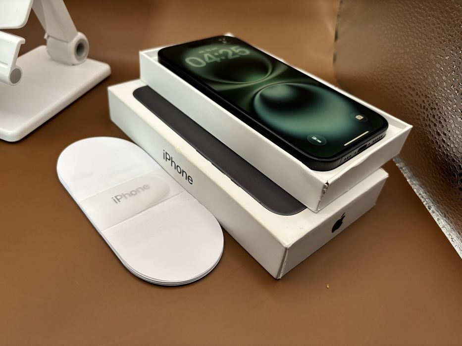 iPhone 16 Black 128GB impecabil