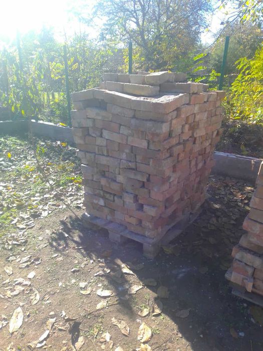 Тухли единични  цели и полвинки