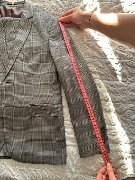Costum de ceremonie