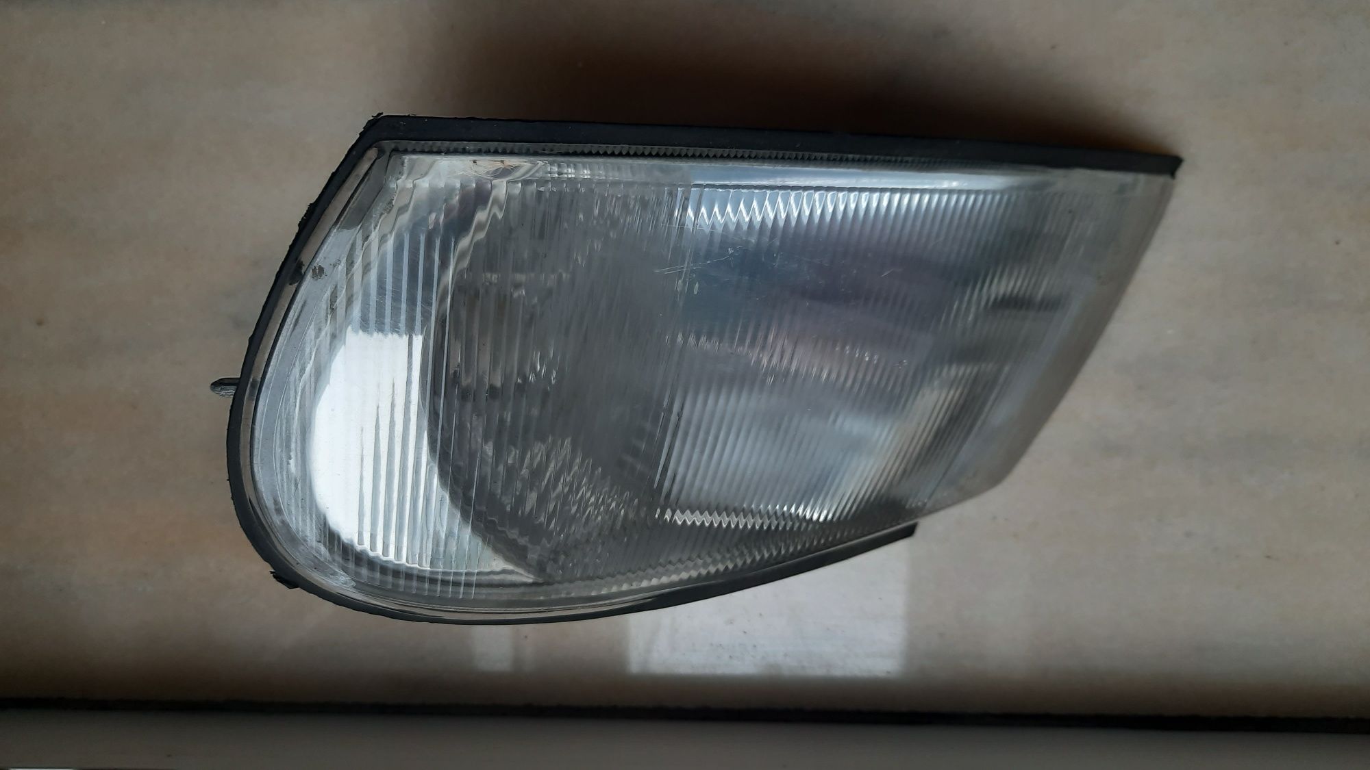 Lampa semnalizare fata stanga Opel Vectra 95-98