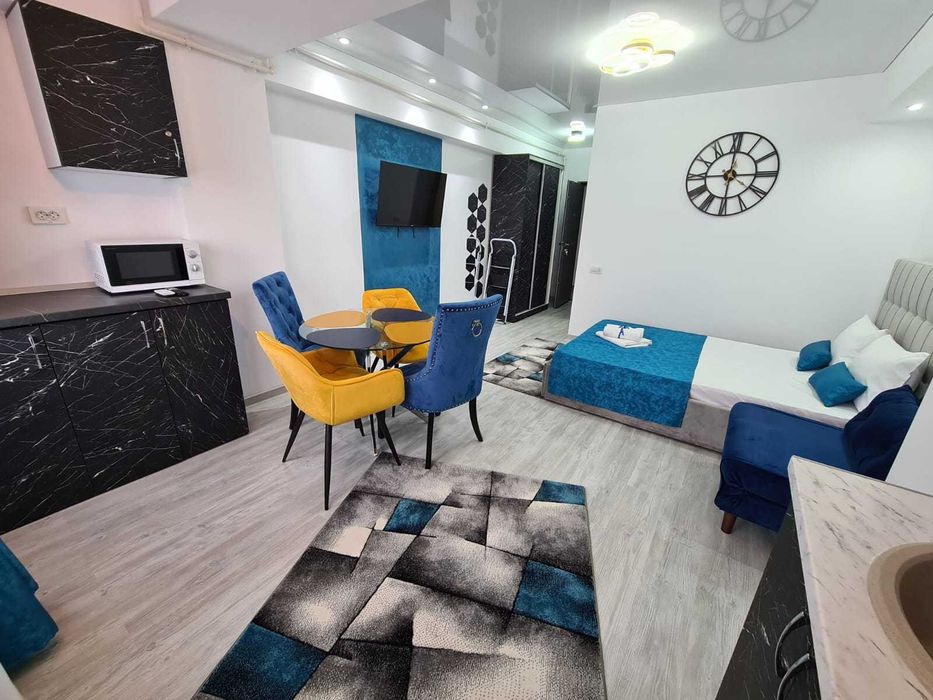 Studio de vanzare,  Mamaia-Nord. 50 m de plaja si Promenada + parcare