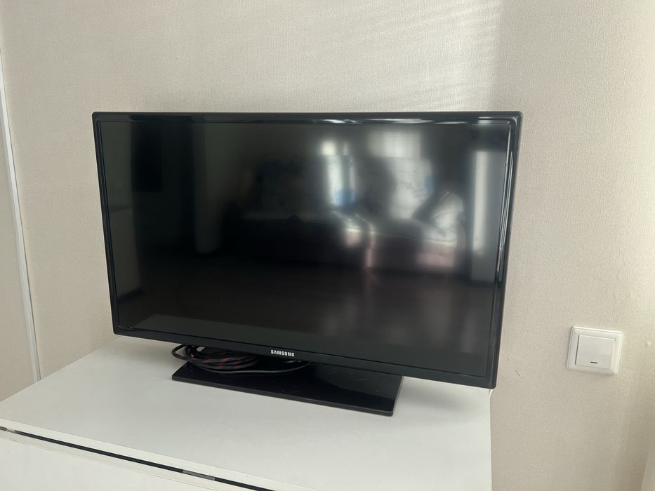 Продам телевизор Samsung