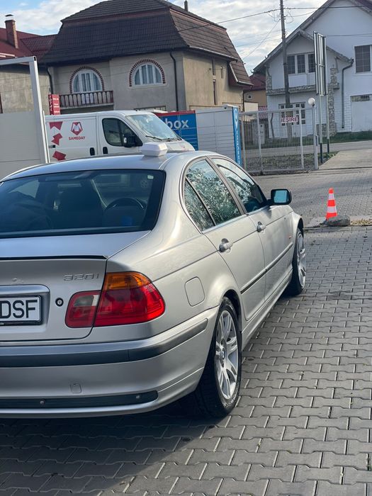 BMW E46 320i automat