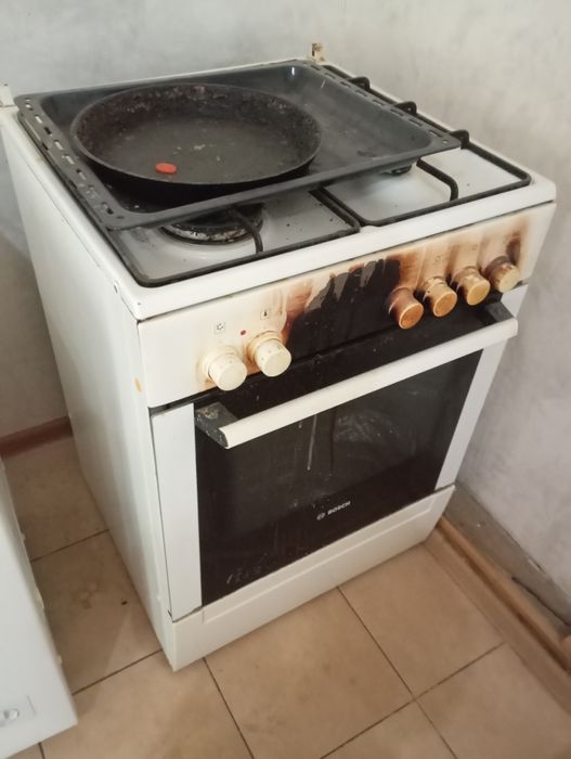 Газовая плита рабочая