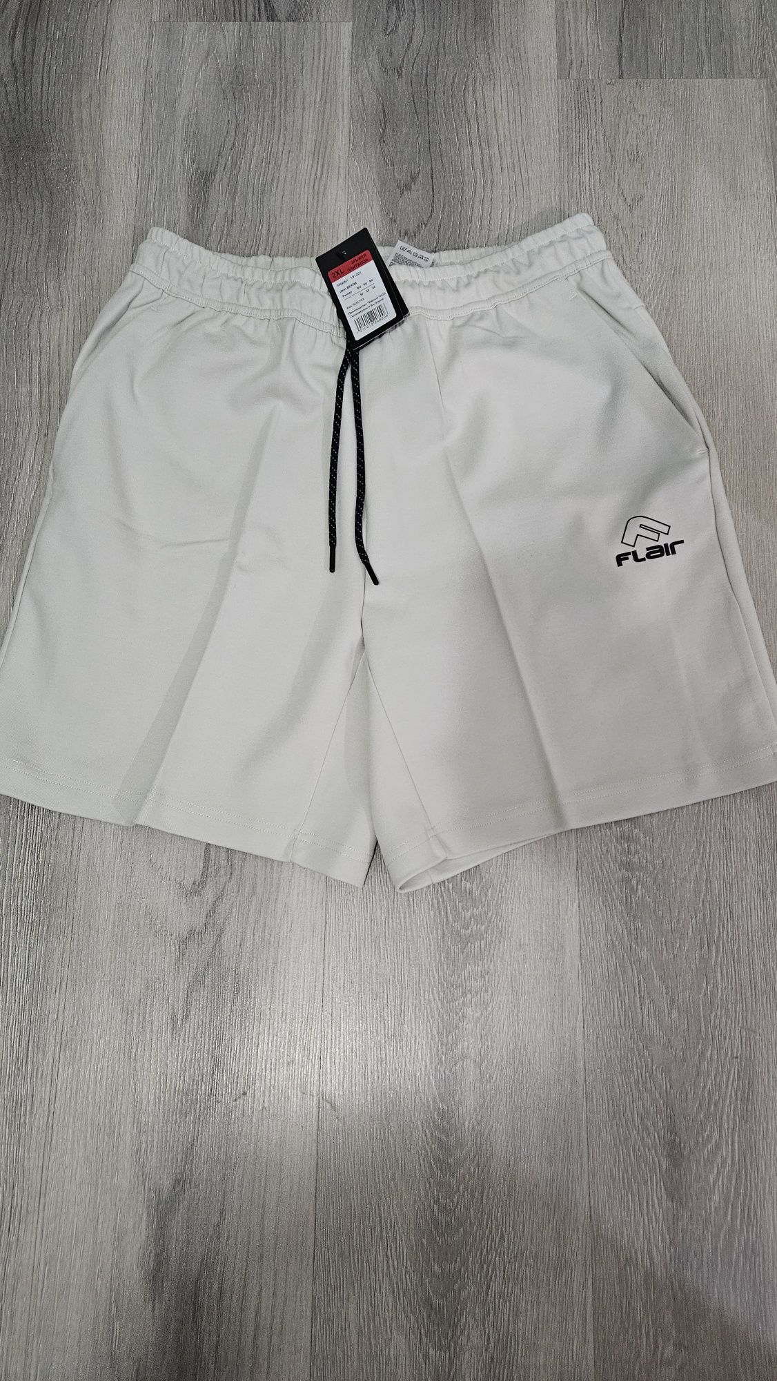 Къси панталони Flair XXL и XXXL