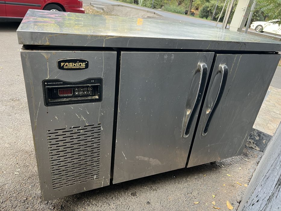 Холодильник сатылады